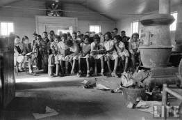 west-memphis-schoolhouse-segregated